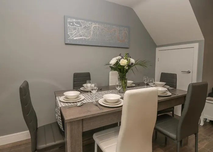 Hawthorn Semesterbostad